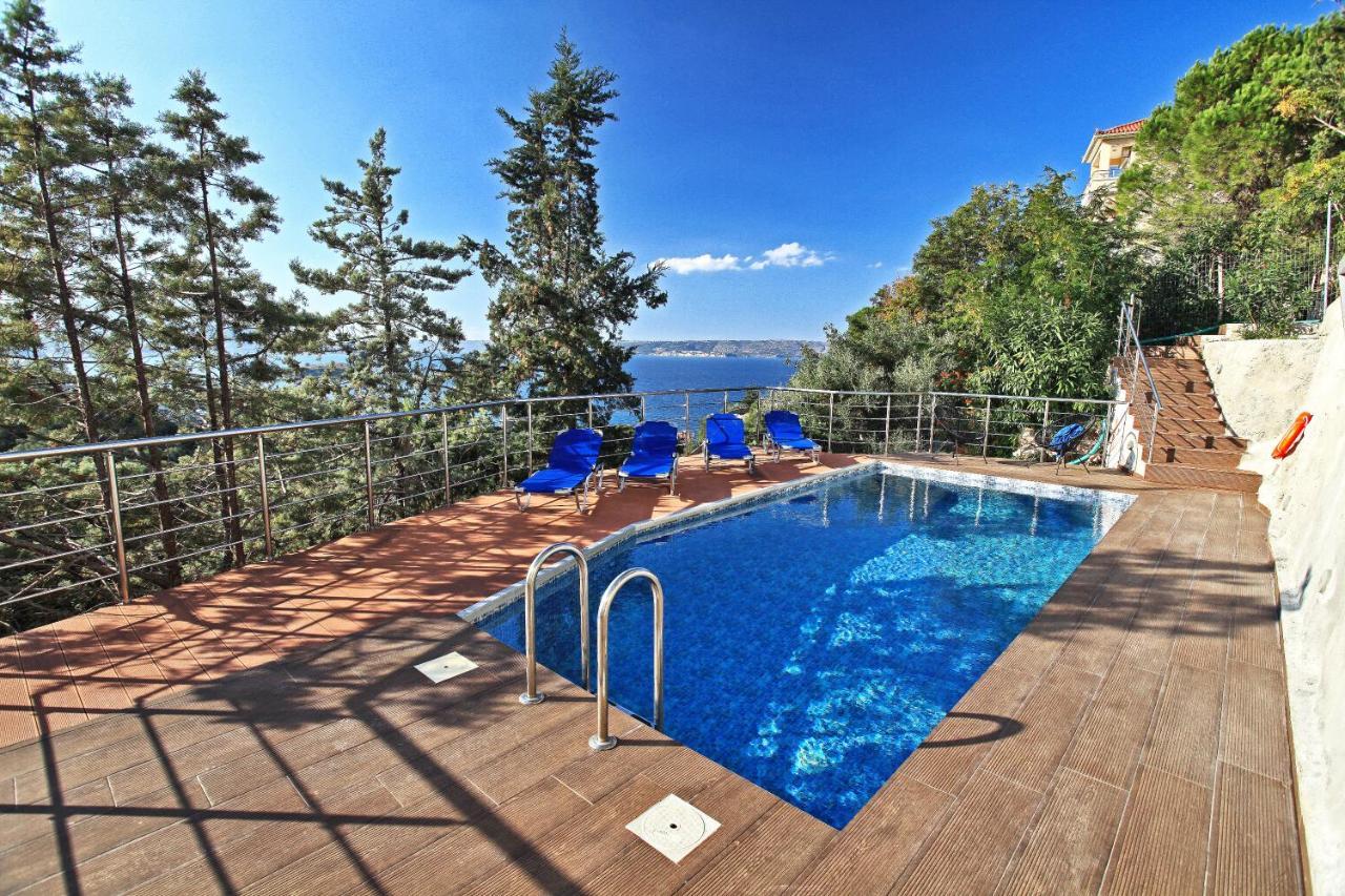 Alexiszorba Villa Plaka  Exterior foto